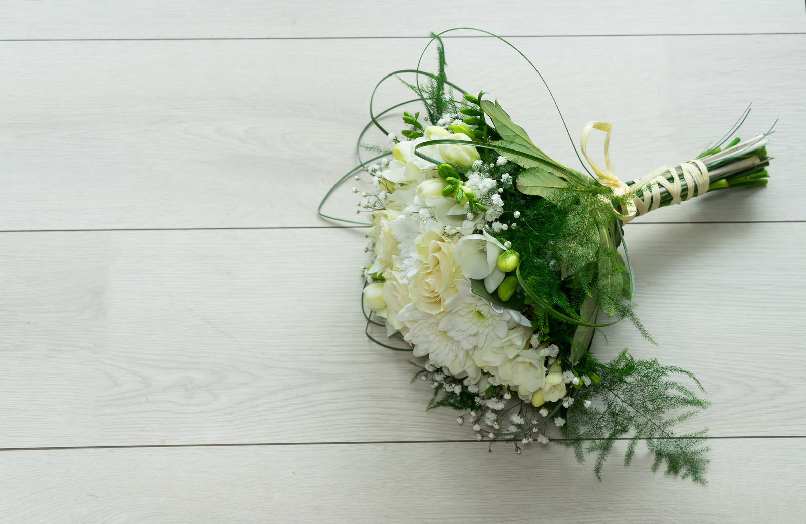 You are currently viewing Helpful Tips to Pick Right Flower Arrangement for Every Occasion